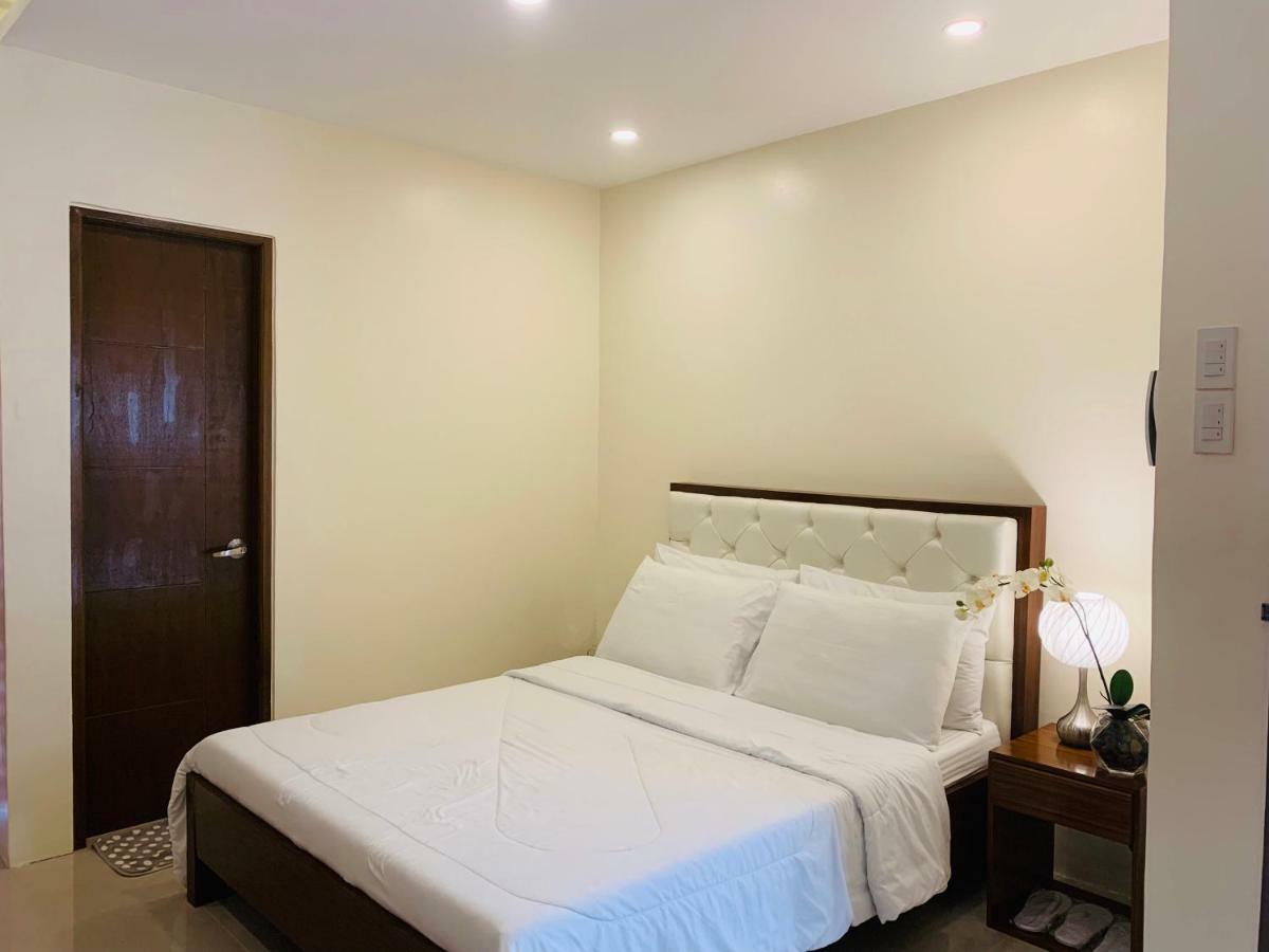 Nathaniel Hotel Daet Exterior foto